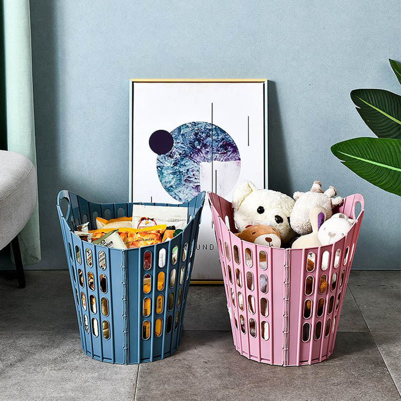 Folding storage basket